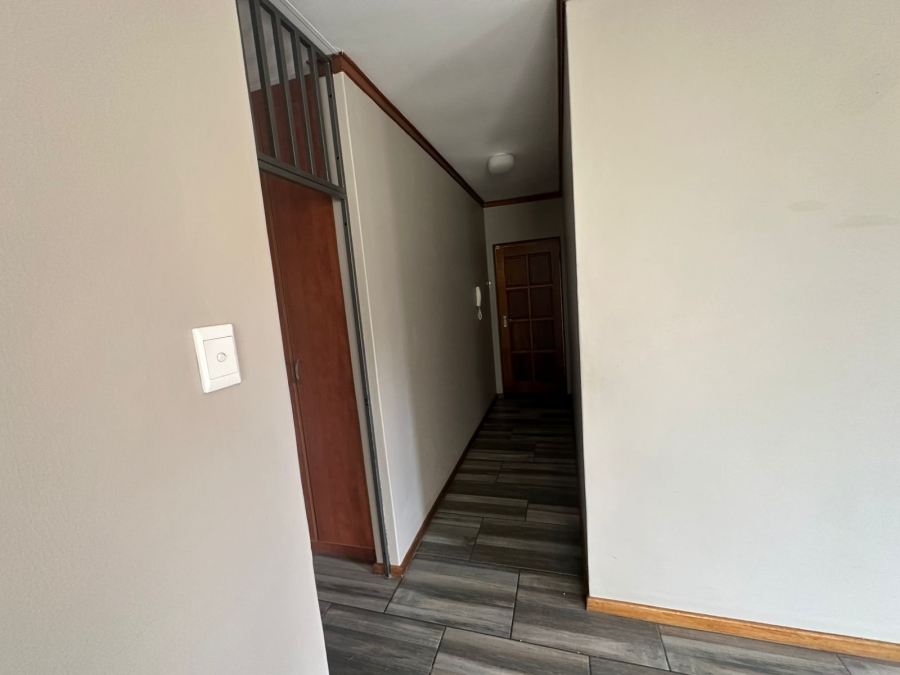 To Let 3 Bedroom Property for Rent in Pentagon Park Free State